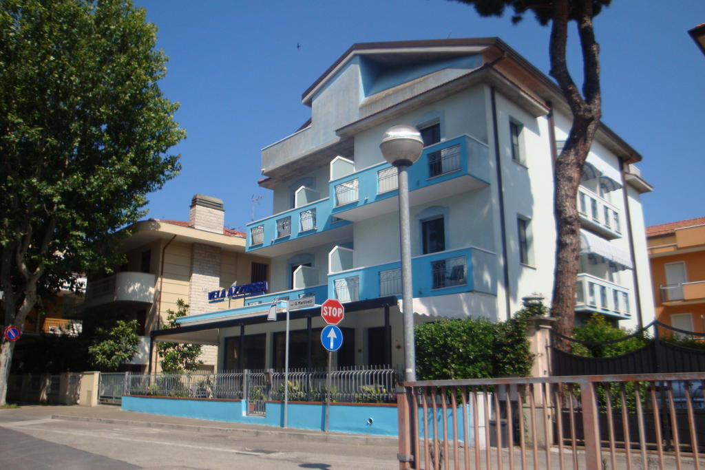 Hotel Vela Azzurra Rimini Buitenkant foto